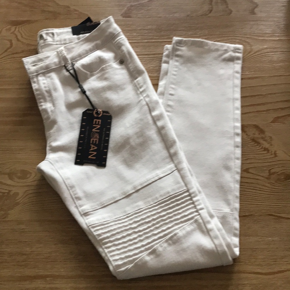 White moto skinny jeans